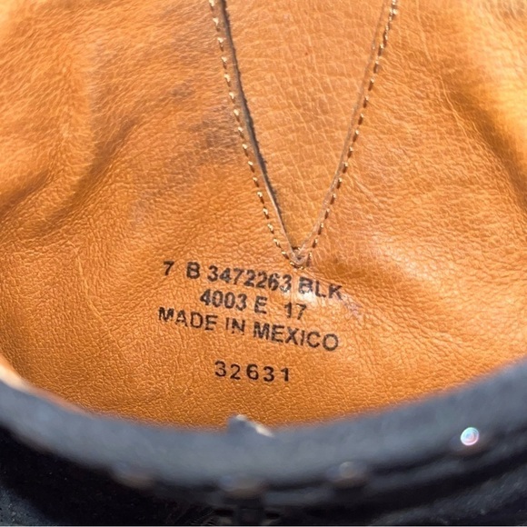 Frye Black Vicky Stud Engineer Suede Boots Size 7 - Picture 11 of 11